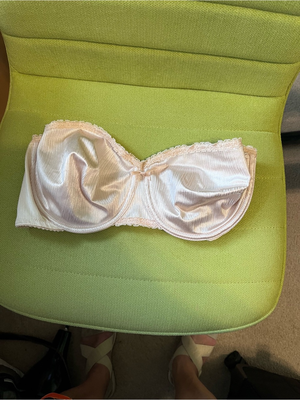 VTG EUC Warner's Shine On 36D Strapless Underwire Bandeau Bra Lightly Lined
